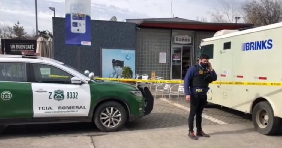 Hasta el lugar llegó la Policía de Investigaciones y personal de Carabineros, quienes iniciaron las indagaciones del caso.   (Foto: Captura Vídeo Vivimos La Noticia)