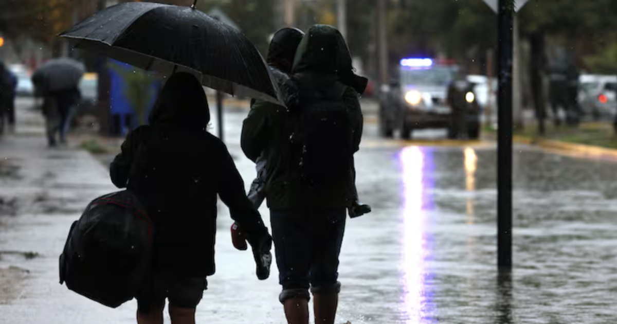 Lluvia en Chile: Cuándo llega el sistema frontal con río atmosférico y vientos de 80 km/h